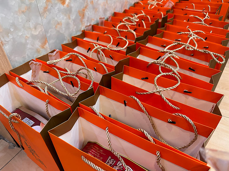 金秋時節，月圓共聚|東科集團宴請工地工友聚餐活動